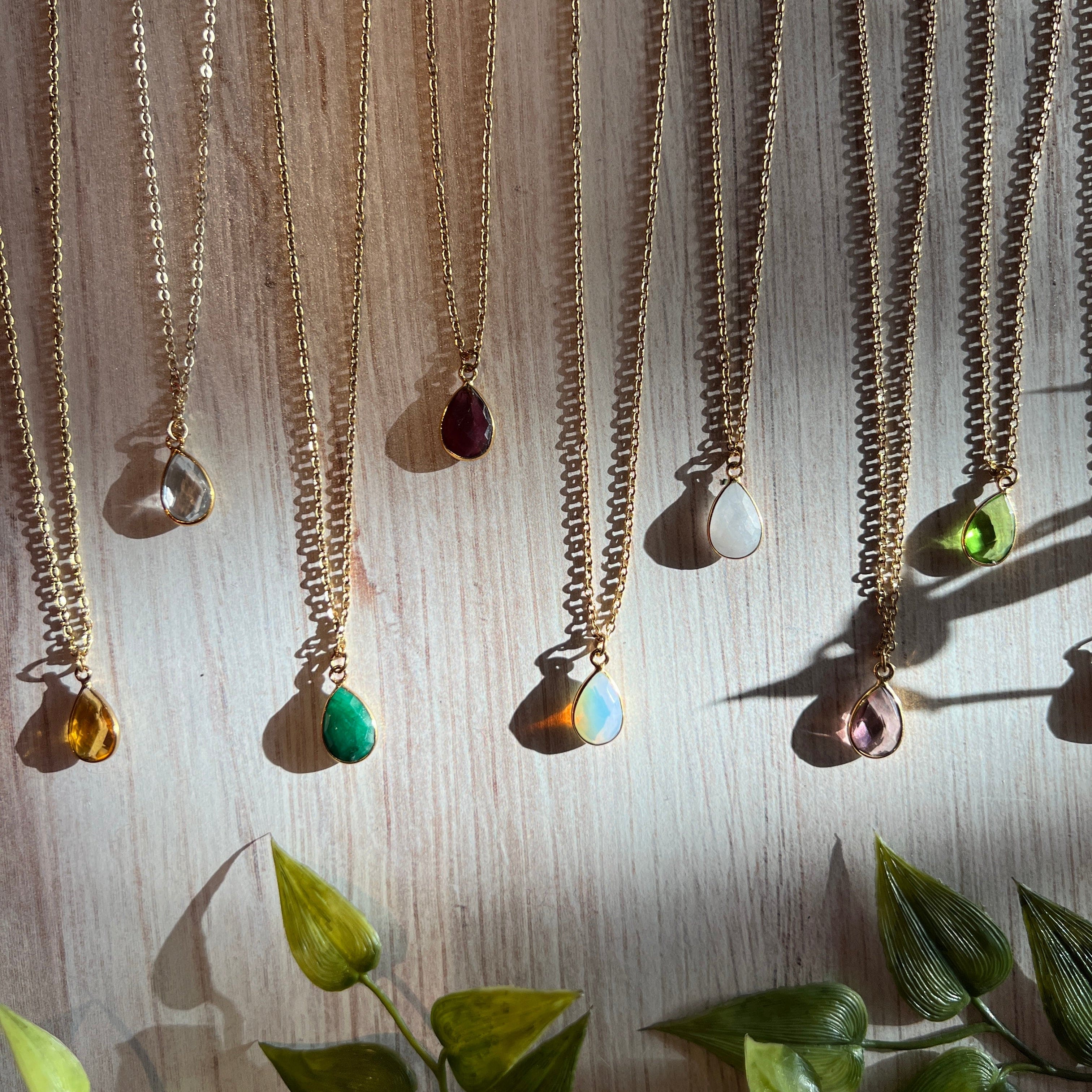 The Birthstone Necklace – Ravenstone