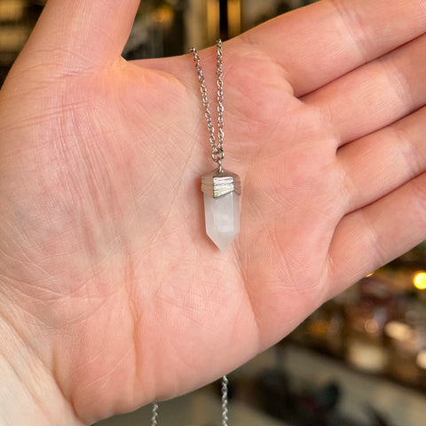 Ravenstone The Clear Quartz Necklace