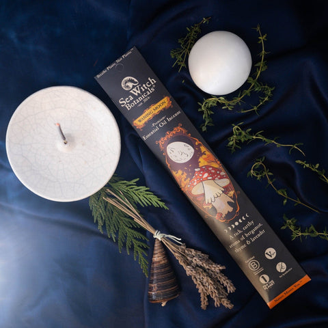 Sea Witch Botanicals Waning Moon Incense: Bergamot, Thyme, Lavender
