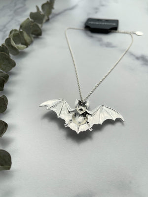 kurukafagift Bat Gothic Antique Silver Twist Chain Necklace - Trendyol